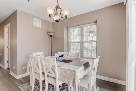 727 River Walk Dr, Wheeling, IL 60090 photo 11