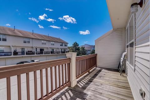 727 River Walk Dr, Wheeling, IL 60090 photo 32