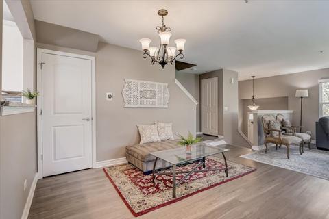 727 River Walk Dr, Wheeling, IL 60090 photo 8