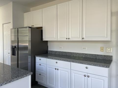 790 Majestic Dr, Algonquin, IL 60102 photo 3