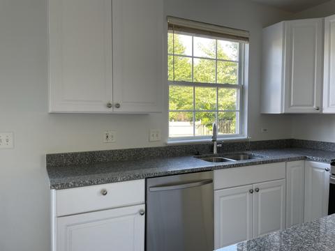 790 Majestic Dr, Algonquin, IL 60102 photo 4