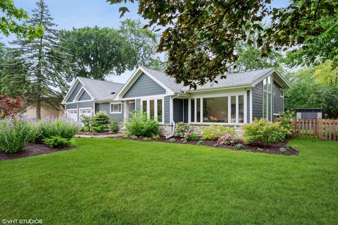 1013 Arbor Ln, Glenview, IL 60025 photo 2