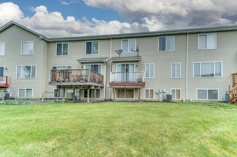654 Chestnut Ridge Dr, Minooka, IL 60447 photo 17