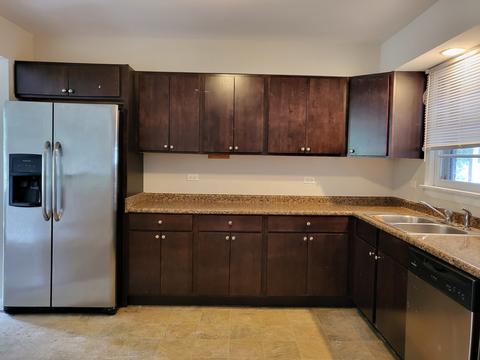 7728 W 80th St, Bridgeview, IL 60455 photo 6