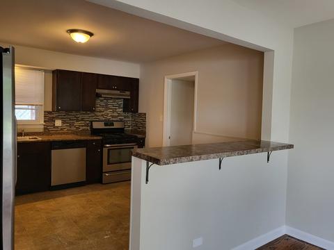 7728 W 80th St, Bridgeview, IL 60455 photo 3