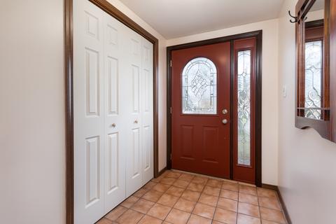 13822 S Mallard Dr, Plainfield, IL 60544 photo 3