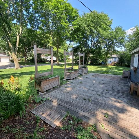 145 W Park Ave, Wheaton, IL 60189 photo 2