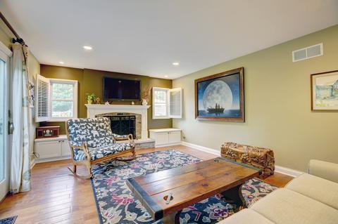 1862 Creekside Dr, Wheaton, IL 60189 photo 13