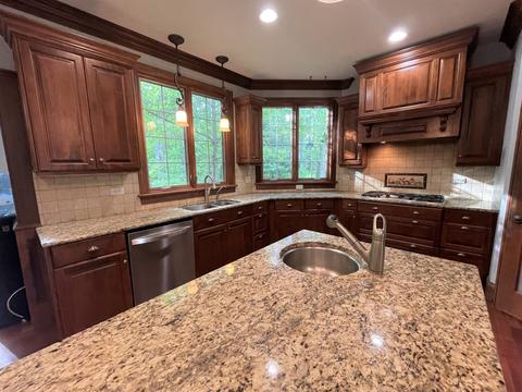 9 N760 Old Mill Ct, Elgin, IL 60123 photo 7