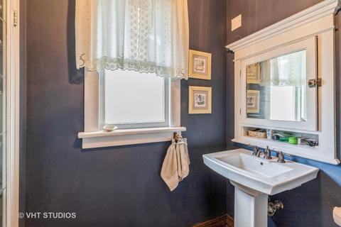 1106 S River Rd, Des Plaines, IL 60016 photo 2