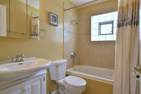 7716 Ogden Ave #2M, Lyons, IL 60534 photo 15