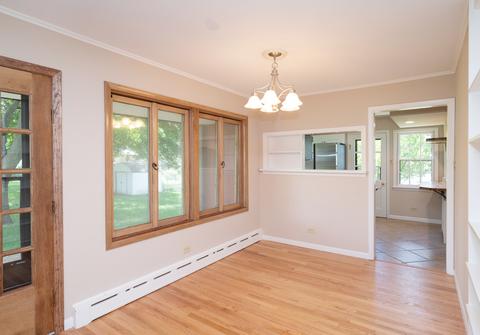 907 Woods St, Mchenry, IL 60050 photo 6