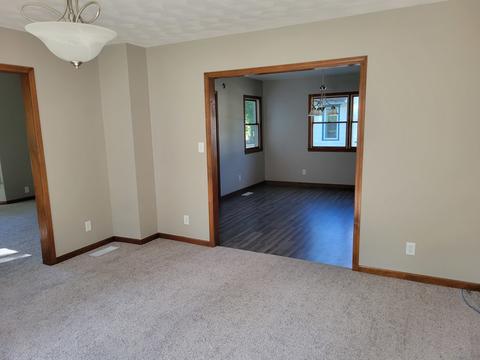 638 E 6th St, Minonk, IL 61760 photo 8