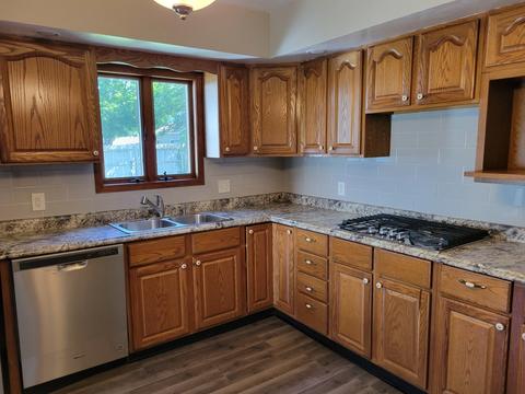 638 E 6th St, Minonk, IL 61760 photo 9