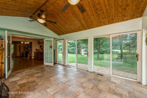8308 Schmidt St, Spring Grove, IL 60081 photo 9