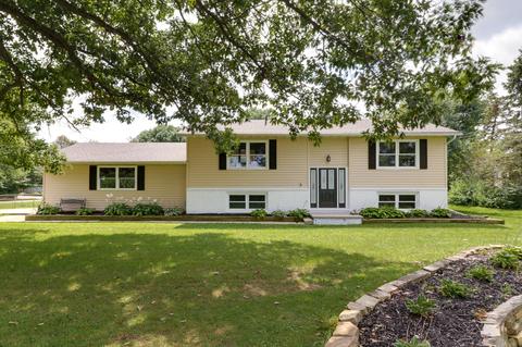 8212 Elm Ave, Downs, IL 61736 photo 1