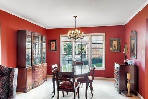 1370 Nottingham Ln, Hoffman Estates, IL 60169 photo 7