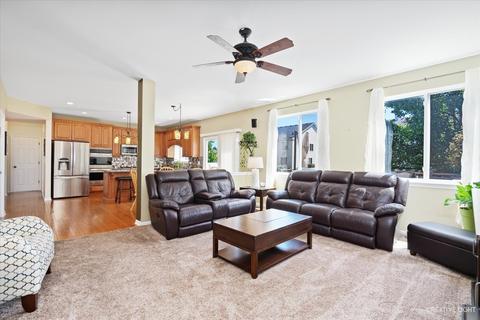 1755 Ruzich Dr, Bartlett, IL 60103 photo 12