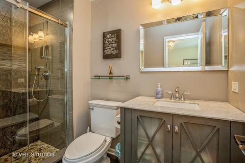 700 Alhambra Ln, Hoffman Estates, IL 60169 photo 13