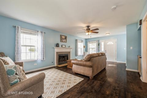 4320 Bronk Cor, Plainfield, IL 60586 photo 2