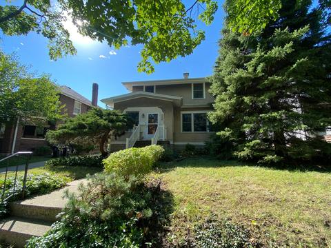 409 Phoenix Ave, Bloomington, IL 61701 photo 2