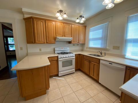 409 Phoenix Ave, Bloomington, IL 61701 photo 12