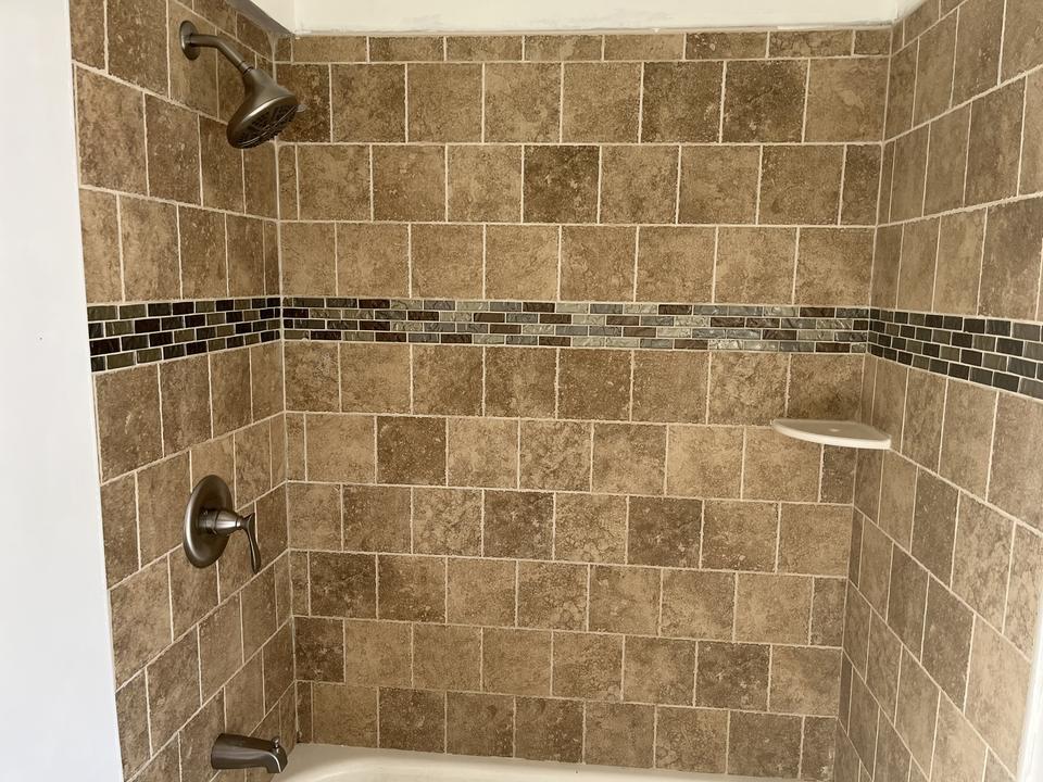  632 S Lincoln Ave S, Aurora, IL 60505 photo 5