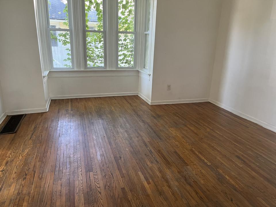  632 S Lincoln Ave S, Aurora, IL 60505 photo 9