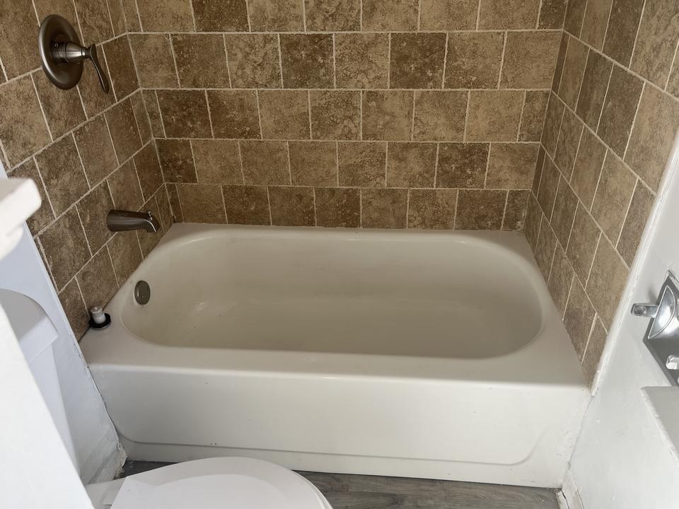  632 S Lincoln Ave S, Aurora, IL 60505 photo 6