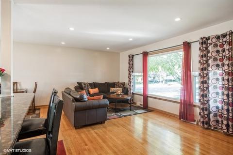 505 Hatlen Ave, Mount Prospect, IL 60056 photo 2