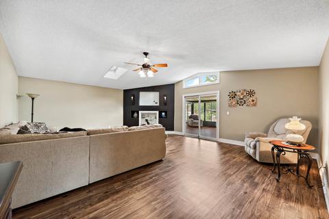 1211 N Bush Ave, Kankakee, IL 60901 photo 6