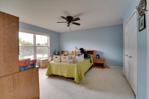 1491 Della Dr, Hoffman Estates, IL 60169 photo 23