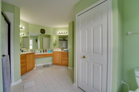 1491 Della Dr, Hoffman Estates, IL 60169 photo 29