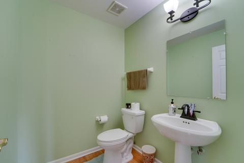 1491 Della Dr, Hoffman Estates, IL 60169 photo 14