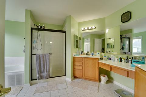 1491 Della Dr, Hoffman Estates, IL 60169 photo 28