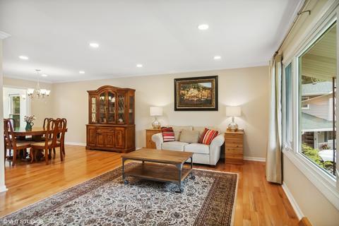 3965 Suffolk Ln, Hoffman Estates, IL 60192 photo 5