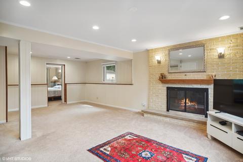 3965 Suffolk Ln, Hoffman Estates, IL 60192 photo 18