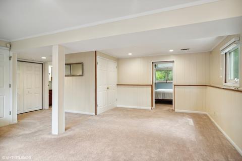 3965 Suffolk Ln, Hoffman Estates, IL 60192 photo 19