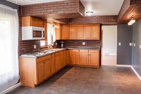 1931 E Chestnut St, Kankakee, IL 60901 photo 17