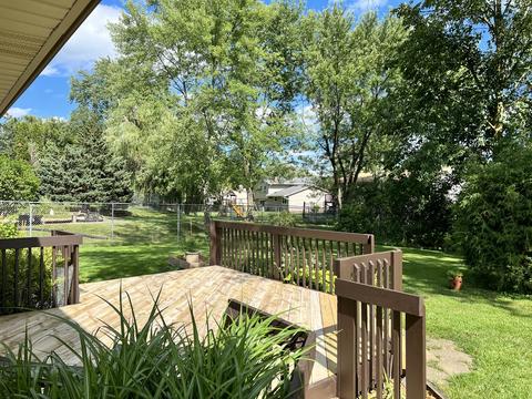 995 Concord Ln, Hoffman Estates, IL 60192 photo 23