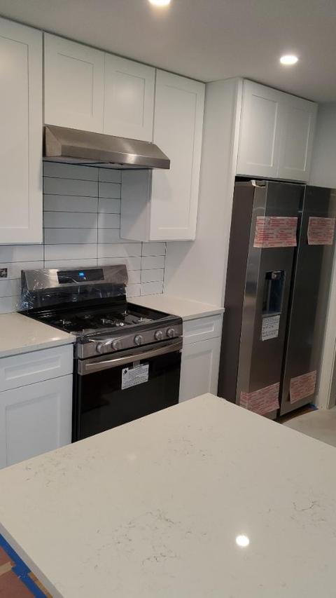 995 Concord Ln, Hoffman Estates, IL 60192 photo 3