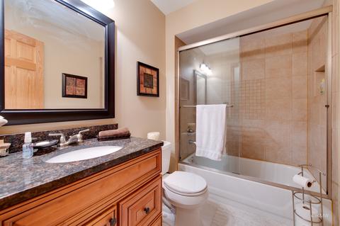 1011 Trillium Ln, Bartlett, IL 60103 photo 19