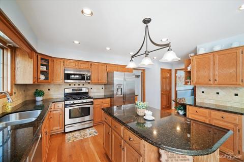 2606 Modaff Rd, Naperville, IL 60565 photo 11