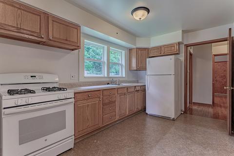 1002 W Roosevelt Rd, Wheaton, IL 60187 photo 5