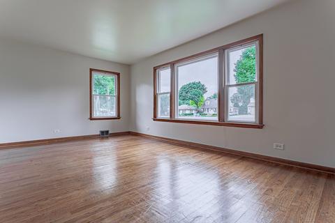 1002 W Roosevelt Rd, Wheaton, IL 60187 photo 4
