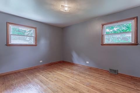 1002 W Roosevelt Rd, Wheaton, IL 60187 photo 10