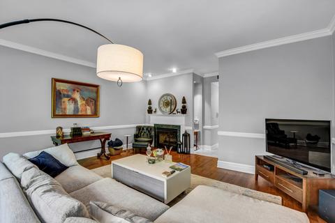 87 Elm St #2, Chicago, IL 60611 photo 6