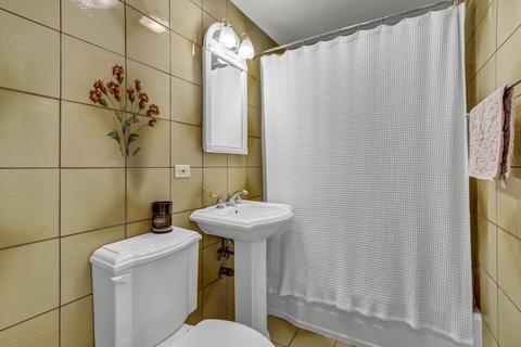 87 Elm St #2, Chicago, IL 60611 photo 19
