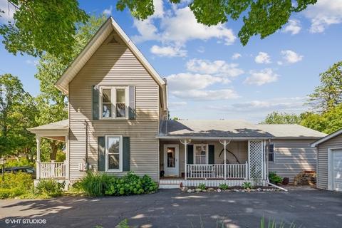 306 E 2nd St, East Dundee, IL 60118 photo 2