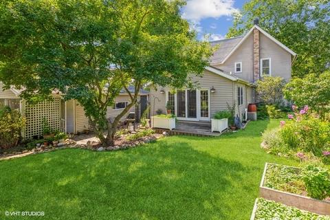 306 E 2nd St, East Dundee, IL 60118 photo 15